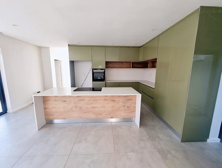 4 Bedroom Property for Sale in Sandown Western Cape